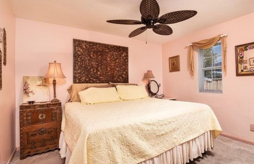 1363 Morningside Dr, Naples FL 34103-3313 exterior