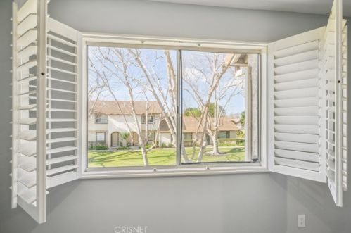 2955 Kelp Ln, Oxnard CA 93035-1623 exterior