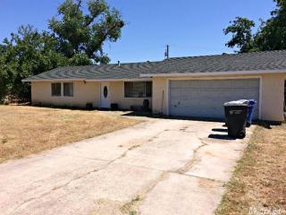 402 Curran Ave, Sacramento CA  95833-1341 exterior