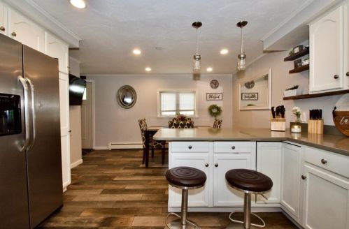 109 Olive St, Woonsocket, RI 02895-6723