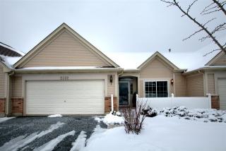 2332 Ashbrook Ln, Volo, IL 60030-4408