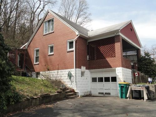 3351 Maple Dr, Pittsburgh PA  15237-2428 exterior