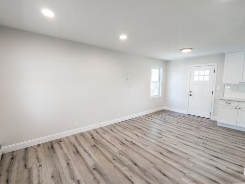 50 Ash St, Central Islip NY 11722-3828 exterior