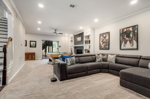 2884 Cravey Dr, Atlanta GA  30345-1420 exterior