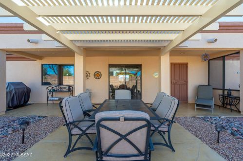 850 Belltower Dr, Green Valley AZ 85614-3268 exterior