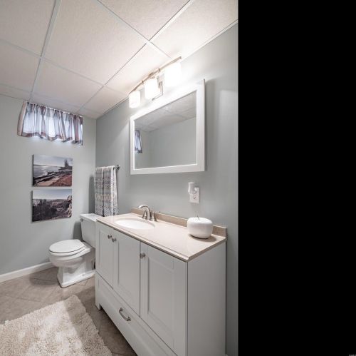 2922 Meramar Dr, Saint Louis MO 63129-5636 exterior