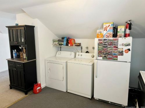 291 Rowayton Ave, Norwalk CT 06853-1628 exterior