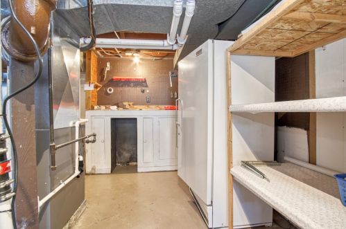 10838 Avenue, Chicago IL 60617-6748 exterior