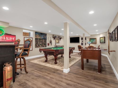 6423 Murdoch Ave, Saint Louis MO 63109-2656 exterior