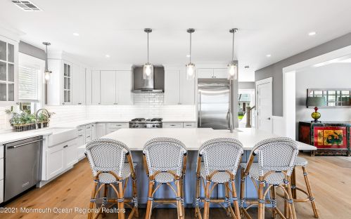 170 Osborne Ave, Point Pleasant Beach NJ  08742-4624 exterior