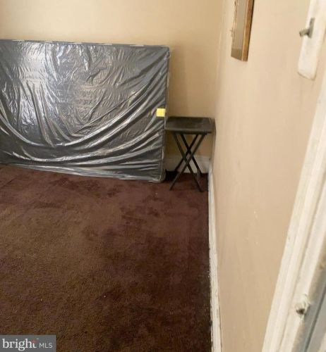 2261 37 St, Camden NJ 08110-2207 exterior