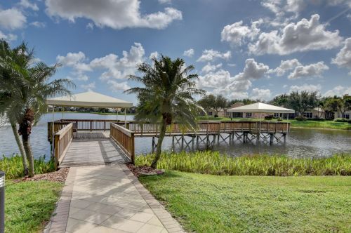 7441 Lahana Cir, Boynton Beach FL 33437-7173 exterior