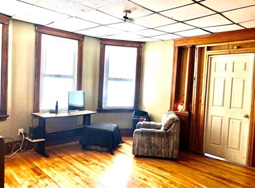 29 Cp St, Worcester MA 01603-2806 exterior