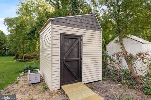 801 Pasadena Dr, Somerdale NJ  08083-1901 exterior