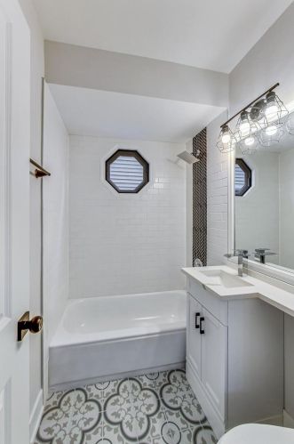 6507 Raven St, Chicago IL  60631-2517 exterior