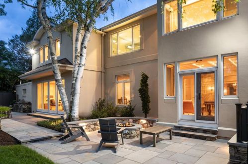 170 Blackstone Blvd, Providence RI 02906-5802 exterior