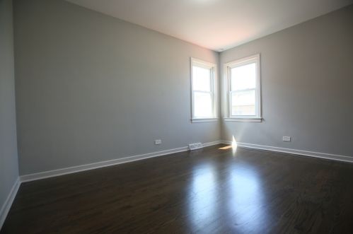 6144 Gunnison St, Chicago IL  60630-2949 exterior