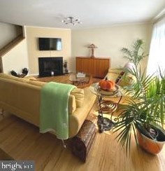 65 Sayre Dr, Princeton, NJ 08540-5807