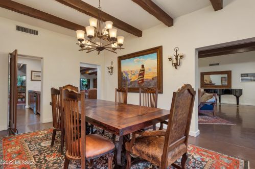 2100 4 St, Tucson AZ 85705-7806 exterior