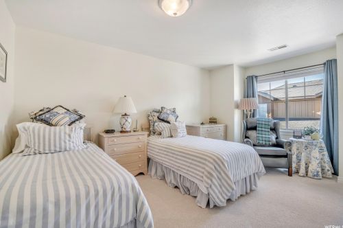 1491 Tuscan Oak Way, Sandy UT 84092-4601 exterior