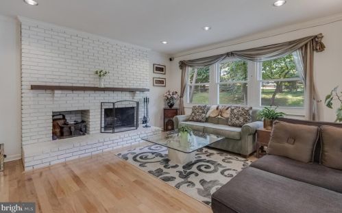 13824 Rippling Brk Dr, Silver Spring MD 20906-2302 exterior