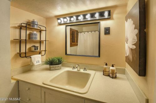 3349 Flanwill Blvd, Tucson AZ  85716-1398 exterior