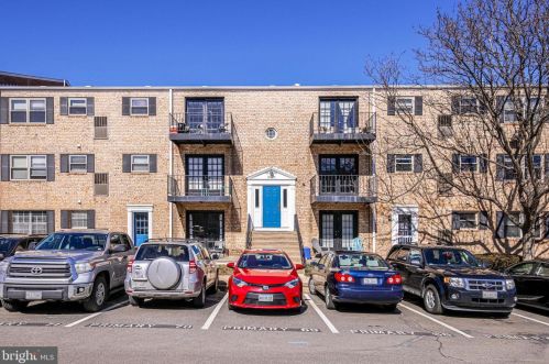 5927 Quantrell Ave, Alexandria, VA 22312-2724