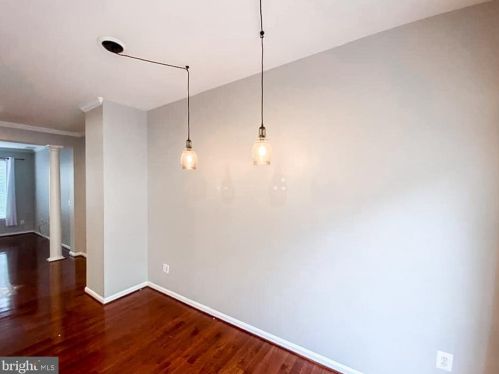 3850 Dominion Mill Dr, Alexandria VA  22304-6452 exterior