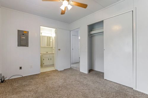 4306 Blacks Rd, Hebron OH 43025-9016 exterior