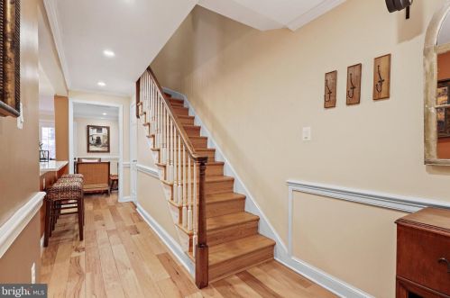 107 Cameron Mews, Alexandria VA  22314-2603 exterior