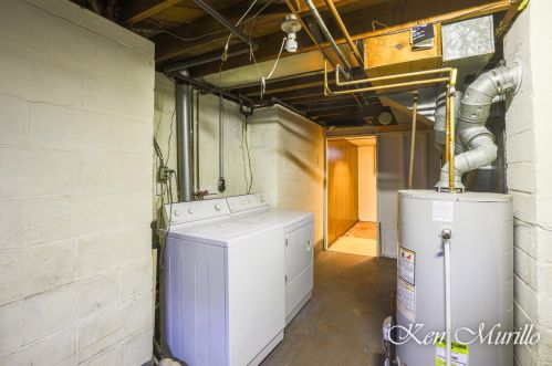 2867 Sharon Ave, Wyoming MI 49519-2519 exterior