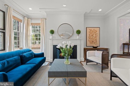 613 Royal St, Alexandria VA  22314-2031 exterior