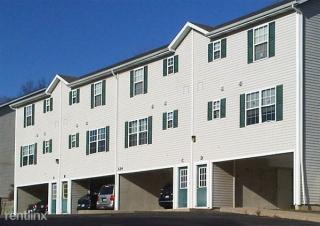 142 Kendall Ave, Kalamazoo MI  49006-5238 exterior