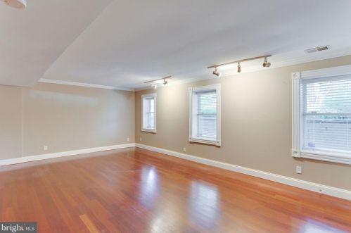 1700 13th St, Washington DC 20009-7976 exterior