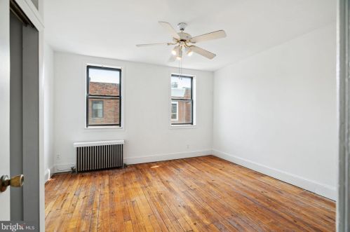 1127 Daly St, Philadelphia PA  19148-3018 exterior