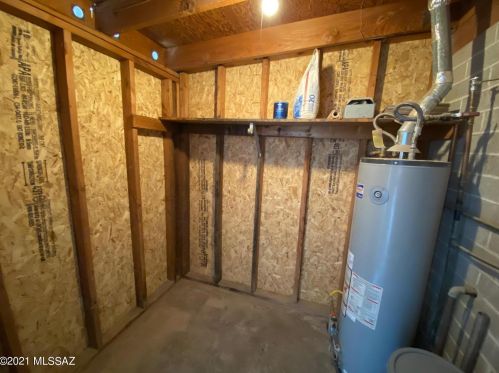 1104 Kentucky St, Tucson AZ  85714-3227 exterior