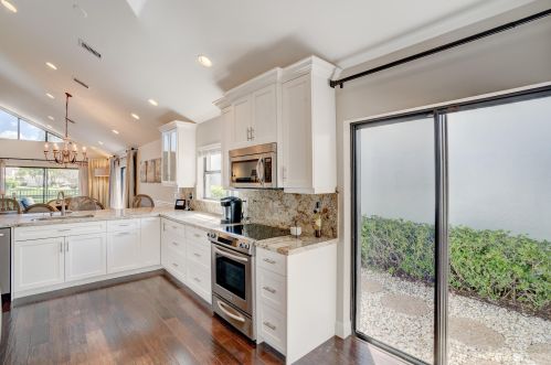 17496 Via Capri, Boca Raton FL 33496-2424 exterior