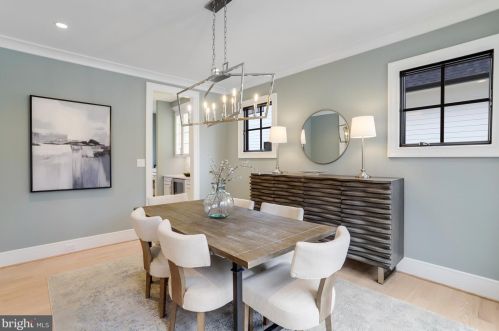 4700 25th St, Arlington VA  22207-3519 exterior