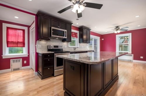 65 Broad St, Norwalk CT 06851-6174 exterior