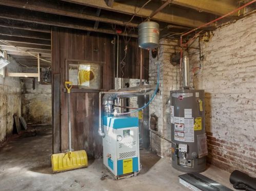 47 Luna St, Providence RI 02904-2478 exterior