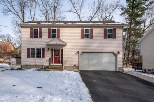 29 Pocantico Ave, Springfield, MA 01109-1463