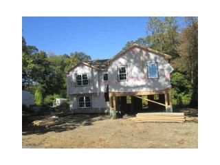 4 Eagle St, Providence, RI 02908-5605