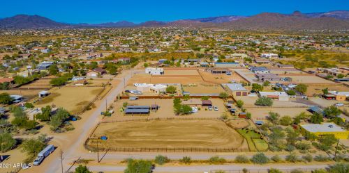 36425 10 St, Phoenix AZ 85085-7781 exterior