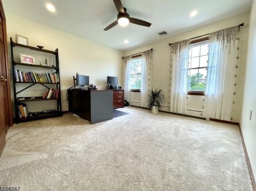 37 Farview Dr, Hackettstown NJ  07840-4705 exterior