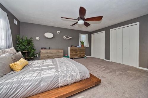 2187 Garrick Dr, Pittsburgh PA  15235-5034 exterior