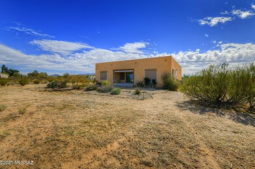 11660 Picture Rocks Rd, Tucson AZ 85743-8770 exterior