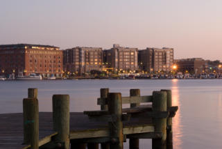 951 Fell St, Baltimore MD  21231-3505 exterior