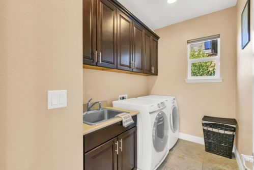 3124 Aldridge Way, Folsom CA  95762-9513 exterior