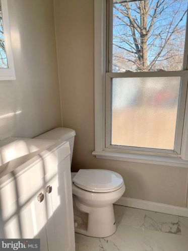 73 Linden Ave, Trenton NJ 08610-3708 exterior