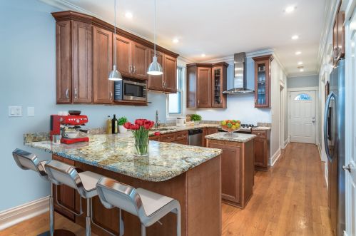 3448 Damen Ave, Chicago IL 60608-6835 exterior